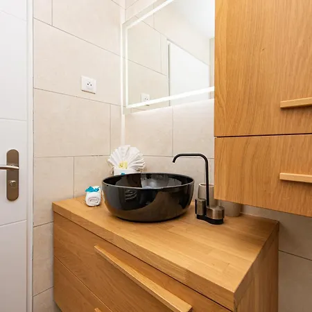 Aiglon Ii - Somptueux - Refait A Neuf - Parking Prive Roquebrune-Cap-Martin