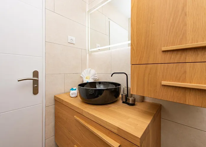 Aiglon Ii - Somptueux - Refait A Neuf - Parking Prive Roquebrune-Cap-Martin