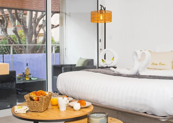 דירה Aiglon Ii - Somptueux - Refait A Neuf - Parking Prive רוקברון-קאפ-מרט