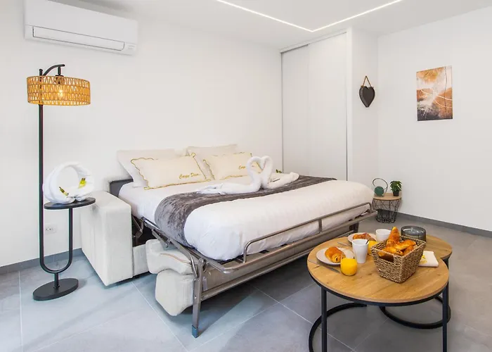 Aiglon Ii - Somptueux - Refait A Neuf - Parking Prive רוקברון-קאפ-מרט